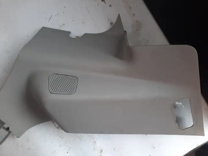 Volkswagen Routan (2008 - 2014) 1LA05ES3AB Верхняя обшивка стойки D — фото 3