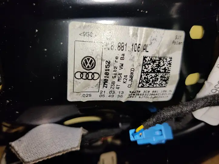 Volkswagen PASSAT B7 (2011 - 2014) 3C8882106AL Переднее сиденье пассажира — фото 6