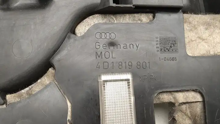 Audi A8 S8 D2 4D (1999 - 2002) Детали воздухозаборника — фото 6