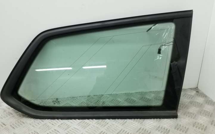 Volkswagen PASSAT B8 (2015 - )  3G9845298BP Заднее боковое стекло кузова