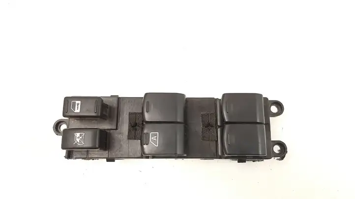 Subaru Legacy (2009 - 2013) 157525 Кнопка стеклоподъемников — фото 1