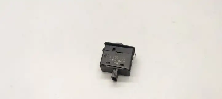 BMW 3 E46 (1998 - 2005) 6902174 Кнопка стеклоподъемников — фото 4