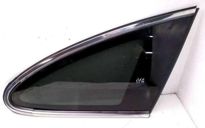 Honda CR-V (2009 - 2012)   Заднее боковое стекло кузова