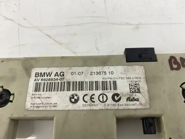 BMW 3 E90 E91 (2005 - 2012) 692893407 Усилитель антенны — фото 4