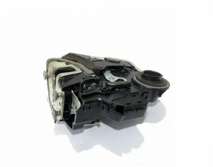 Toyota RAV 4 (XA30) (2006 - 2016) Замок задней двери — фото 2
