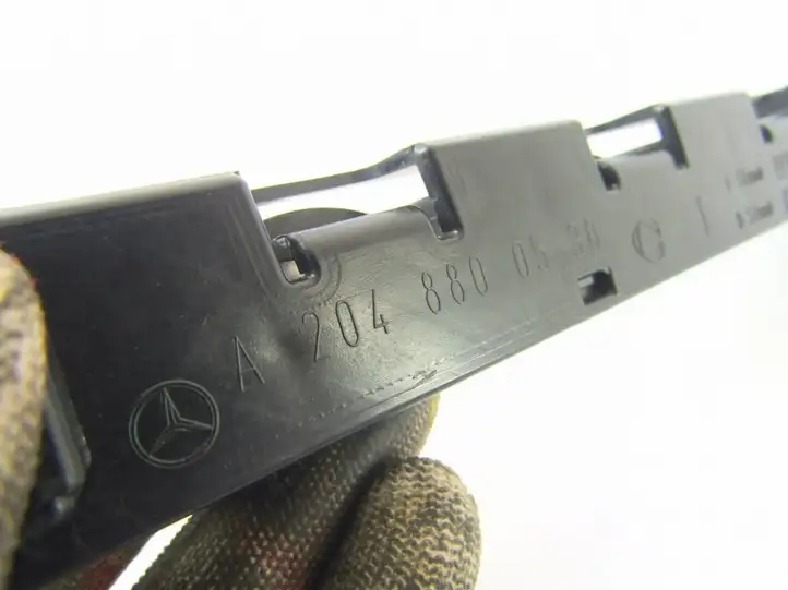 Mercedes-Benz C W204 (2007 - 2014) Кронштейн заднего бампера — фото 2