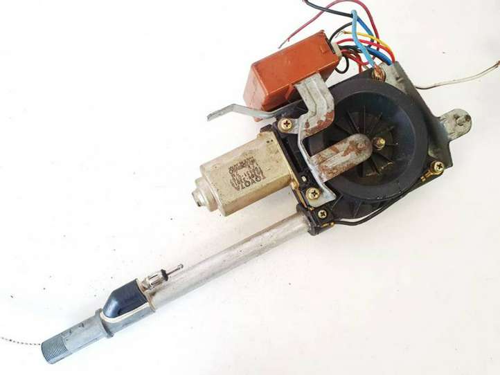 Toyota Avensis T250 (2006 - 2009)  8630933010 Антенна (антенна GPS)