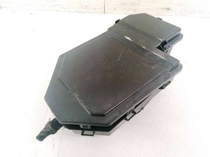 Audi A6 (2004 - 2008)  4F0035613 Другая внешняя деталь