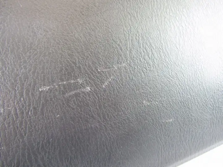 Mazda MPV (1999 - 2006) Вещевой ящик — фото 4