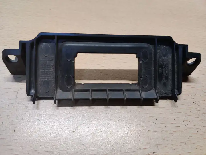 Chevrolet Captiva (2011 - 2013) 95103800 Подсветка номера — фото 3