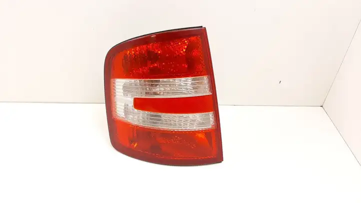 Skoda Fabia Mk1 (6Y) (1999 - 2007) 6Y9945095E Задний фонарь в кузове — фото 1
