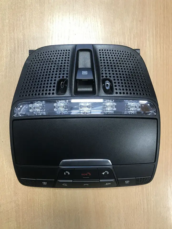 Mercedes-Benz C AMG W205 (2014 - ) A0009018503 Передняя подсветка — фото 1