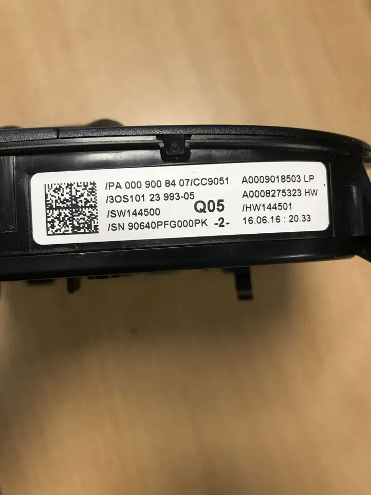 Mercedes-Benz C AMG W205 (2014 - ) A0009018503 Передняя подсветка — фото 7