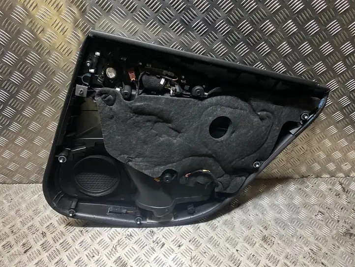 Audi A6 C7 (2011 - 2014) 4G0867305A Обшивка задней двери — фото 2