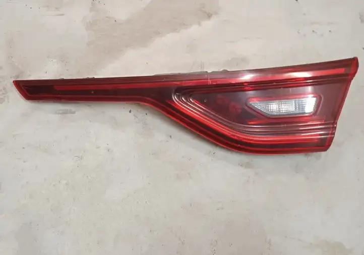 Renault Talisman (2015 - ) 265504406R Задний фонарь в крышке багажника — фото 1
