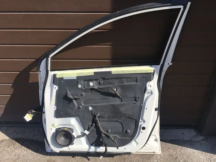 Chevrolet Captiva (2011 - 2013) Дверь — фото 3