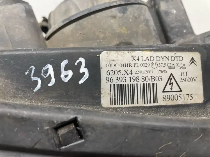 Citroen C5 (2001 - 2004) 89005175 Передняя фара — фото 2