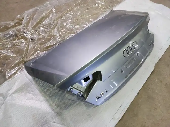 Audi A8 S8 D4 4H (2010 - 2014) 4H0827753B Крышка багажника — фото 2