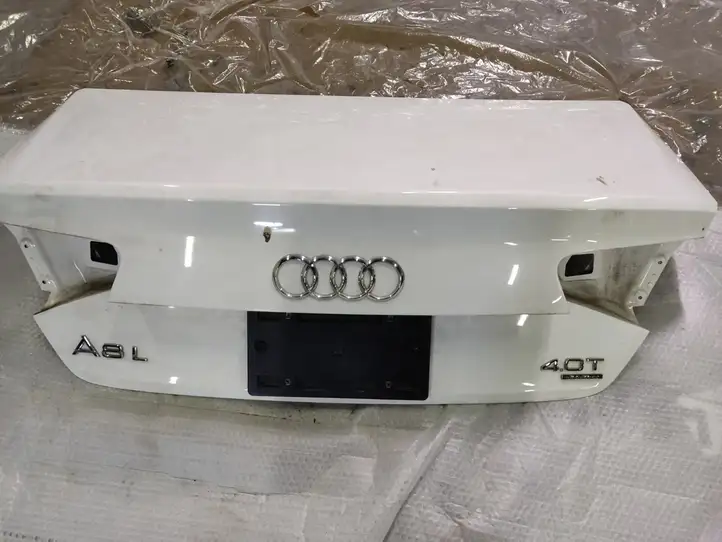 Audi A8 S8 D4 4H (2010 - 2014) 4H0827753B Крышка багажника — фото 3