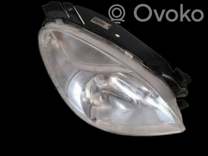 Citroen Xsara Picasso (1999 - 2012)  89310180 Передняя фара