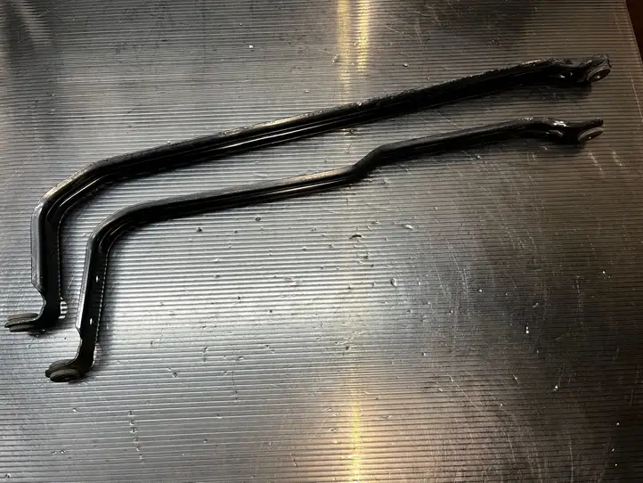 BMW 3 F30 F35 F31 (2012 - 2018) 7260942 Кронштейн топливного бака — фото 1