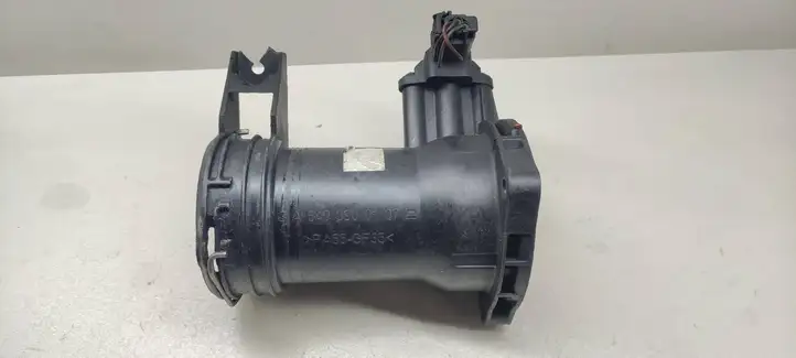 Smart ForTwo I (2000 - 2007) A6400900107 Датчик массового расхода воздуха — фото 1