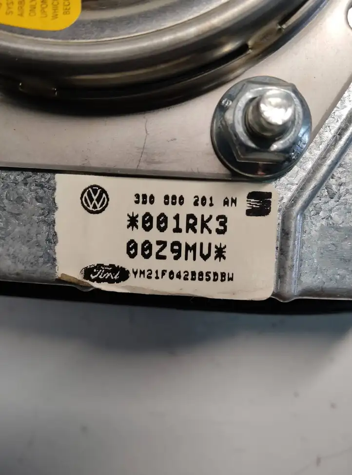 Volkswagen Sharan (2000 - 2003) 3B0880201AN Подушка безопасности руля — фото 2