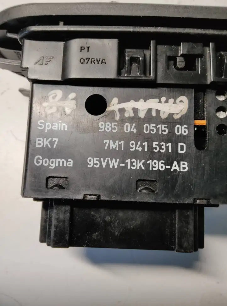Seat Alhambra (Mk1) (2000 - 2010) 7M1941531D Включатель фонарей — фото 2