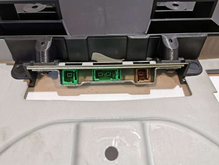 Volvo XC90 (2002 - 2006)  8651013 Антенна (антенна GPS)