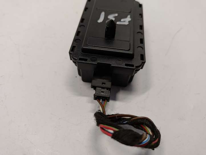 BMW 3 F30 F35 F31 (2012 - 2018)  9269634 Другие блоки управления / модули