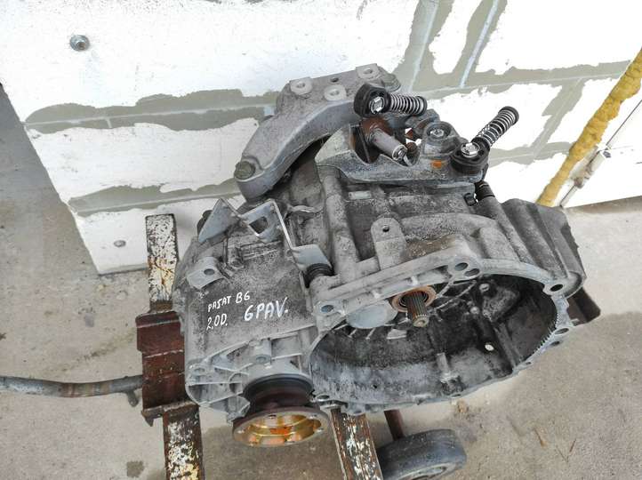 Volkswagen PASSAT B6 (2005 - 2010)  HDV Механическая коробка передач, 6 передач