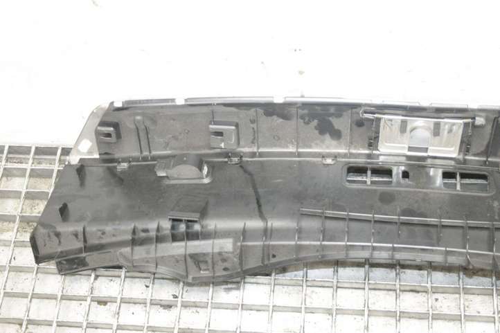 Audi A8 (2010 - 2014)  4H0863471 Отделка порога багажника