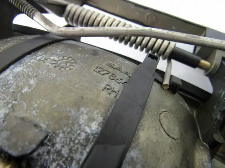 Saab 9-3 Ver1 (1998 - 2005) Наружная ручка задней двери — фото 1