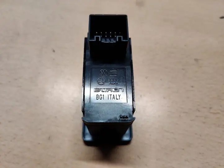 Seat Leon (5F) (2012 - 2019) 575927225 Кнопка ручного тормоза — фото 2