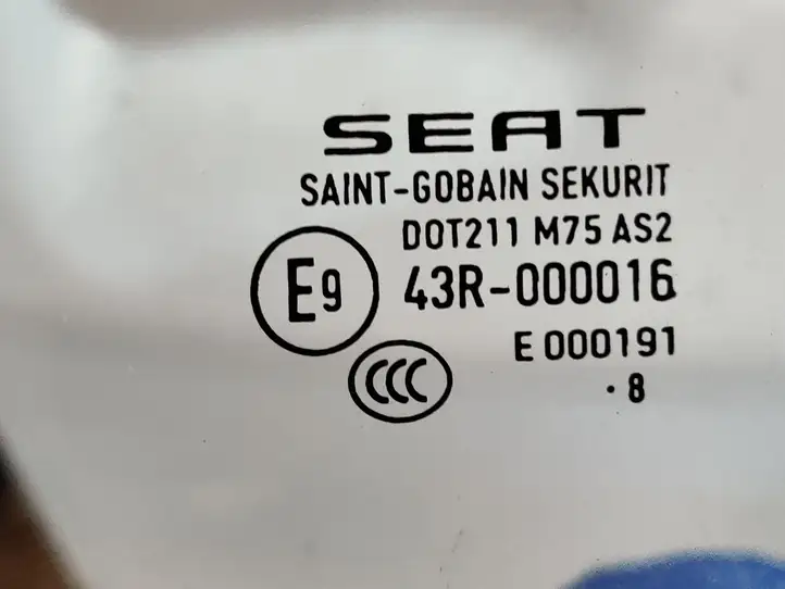 Seat Leon (5F) (2012 - 2019) Стекло передней двери — фото 2