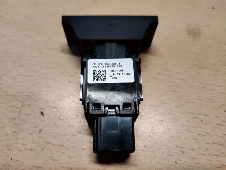 Seat Leon (5F) (2012 - 2019) 5F0953235B Включатель аварийных фонарей — фото 2