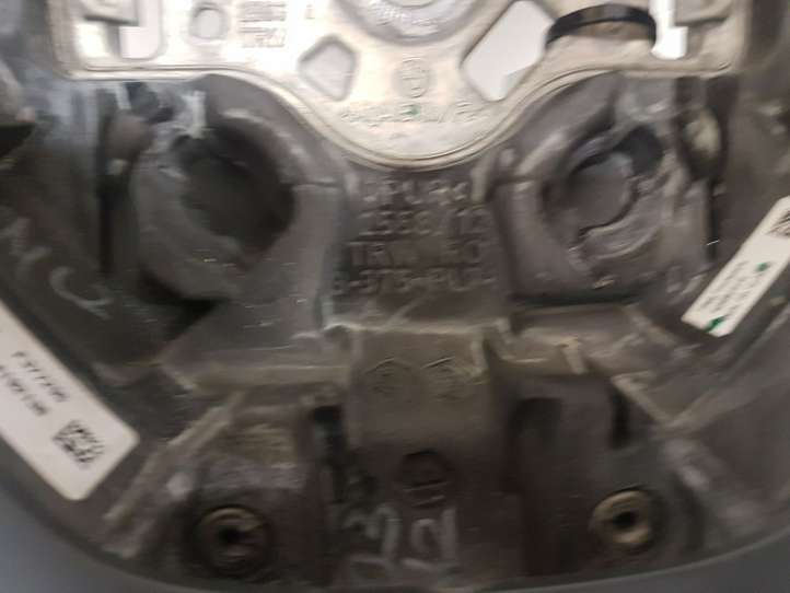 BMW 3 F30 F35 F31 (2012 - 2018)  3375PL71 Руль
