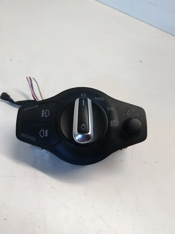 Audi Q5 SQ5 (2008 - 2012) 8K0941531AS Включатель фонарей — фото 1