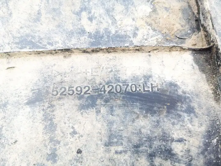 Toyota RAV 4 (XA30) (2006 - 2016) 5259242070 Прочие внешние детали — фото 3