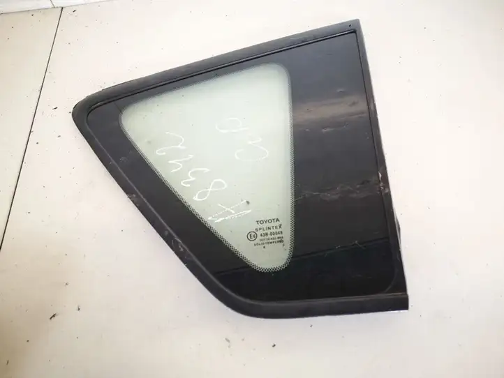 Toyota Corolla Verso AR10 (2004 - 2009) Заднее боковое стекло — фото 1