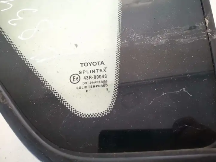 Toyota Corolla Verso AR10 (2004 - 2009) Заднее боковое стекло — фото 2