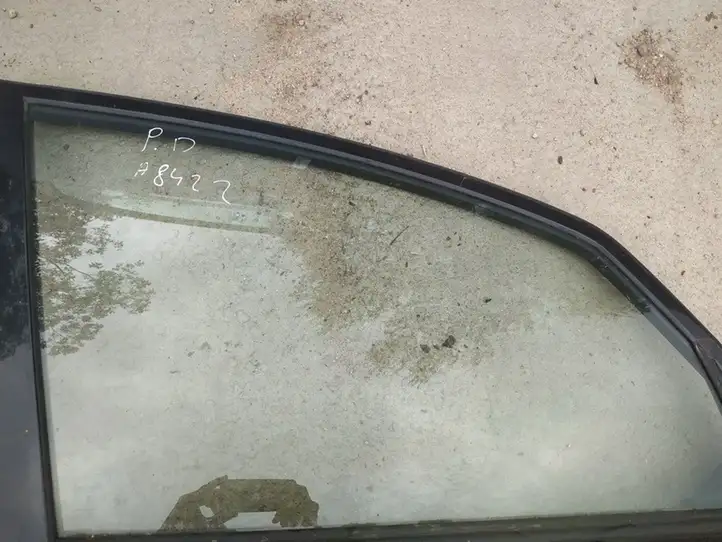Toyota Corolla Verso E121 (2001 - 2004) Стекло передней двери — фото 1