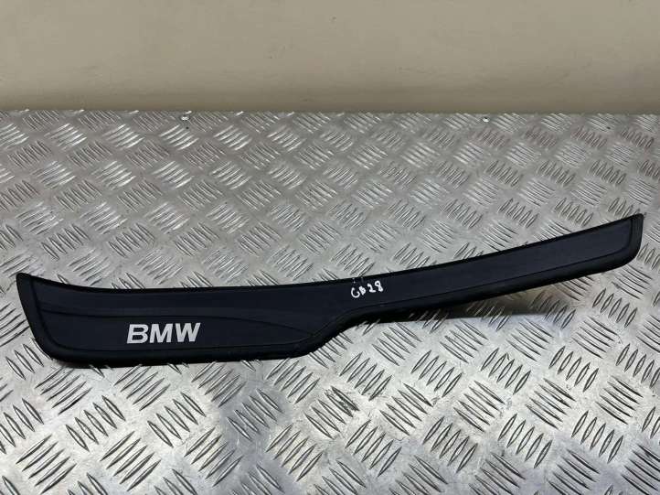 514773060286 BMW 3 E90 E91 Priekinio slenksčio apdaila (vidinė)