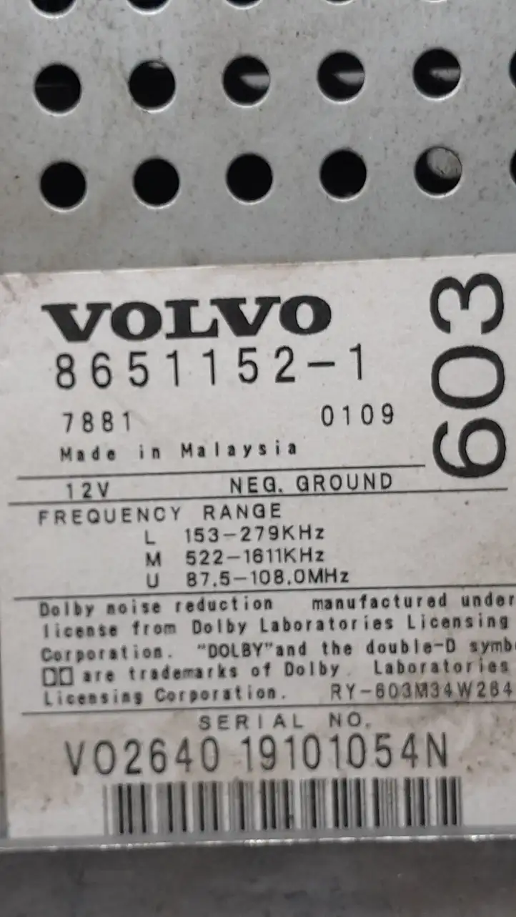 Volvo V70 (2000 - 2004) 86511521 Магнитола / мультимедийная система — фото 2