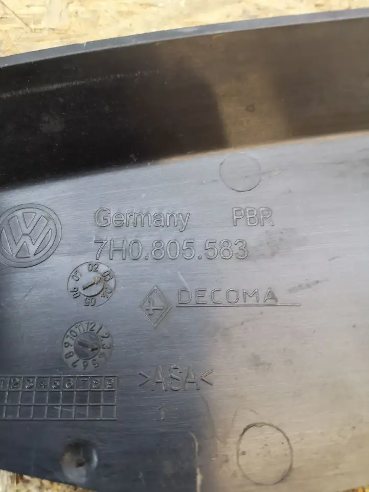 Volkswagen Transporter - Caravelle T5 (2003 - 2009) 7H0805583 Окантовка фары — фото 2