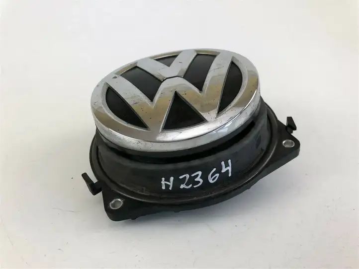 Volkswagen PASSAT B7 (2011 - 2014) 3AA827469B Ручка крышки багажника — фото 1
