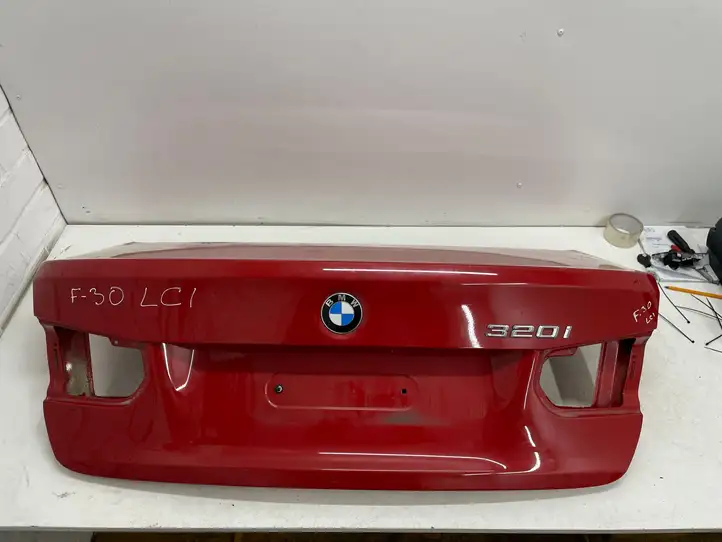 BMW 3 F30 F35 F31 (2012 - 2018) Крышка багажника — фото 1