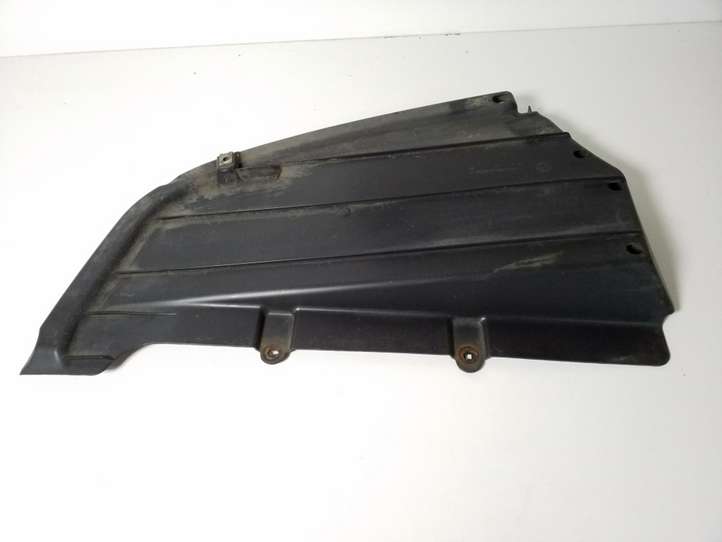 Mercedes-Benz C W204 (2007 - 2014)  A2046900307 Защита дна багажника