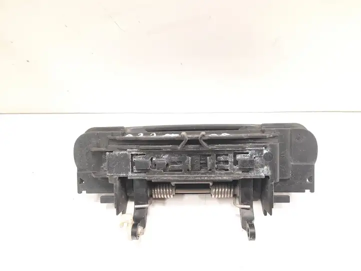 Audi A3/S3 8P (2004 - 2008) 4B0839885 Наружная ручка двери — фото 2