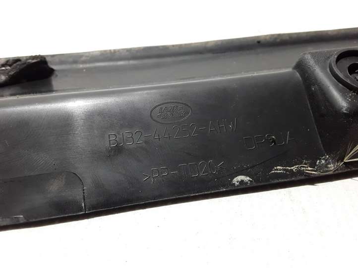 Land Rover Range Rover Evoque (2011 - 2015)  BJ3244252AH Другая деталь отделки багажника